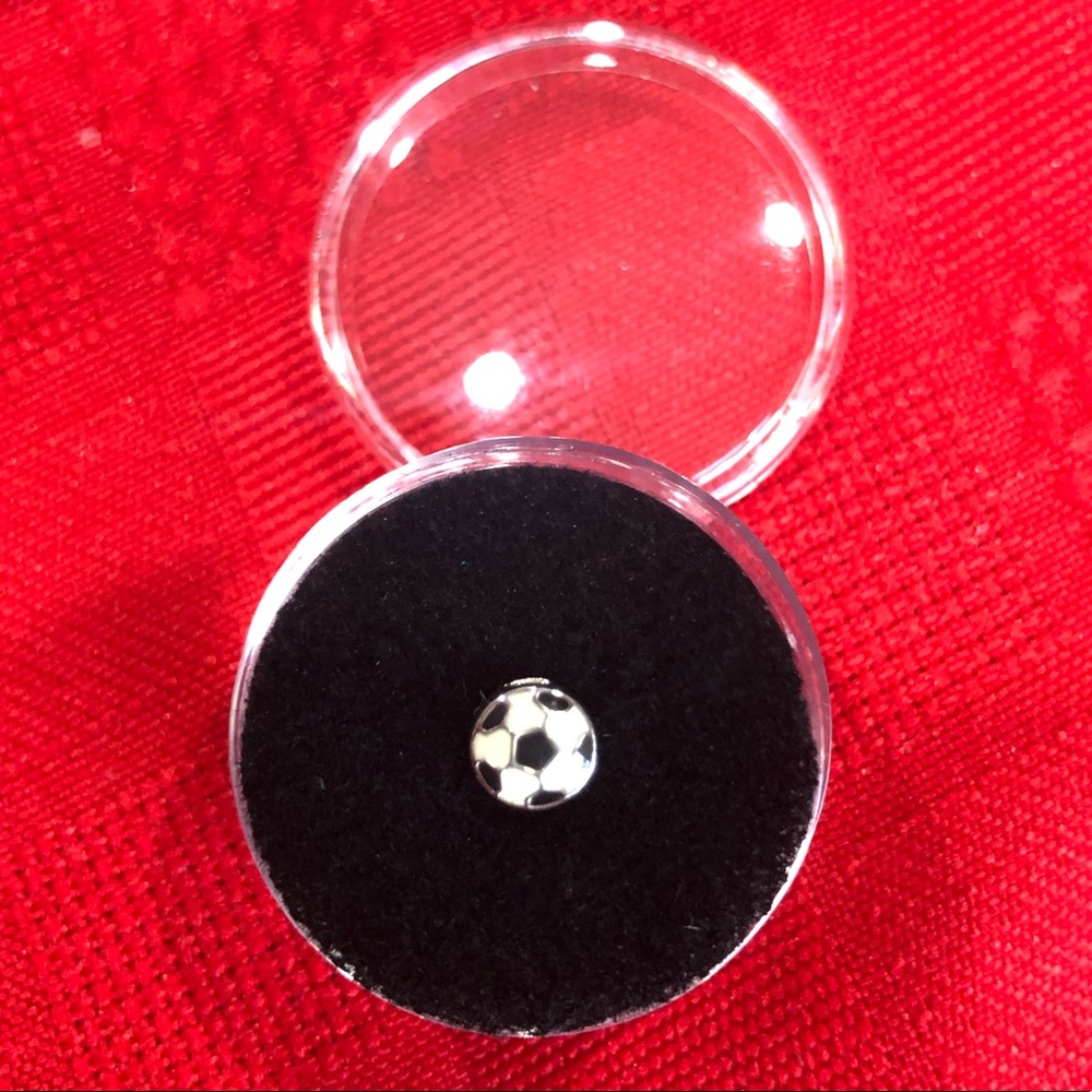 ORIGAMI OWL SOCCER BALL CHARM ⚽️